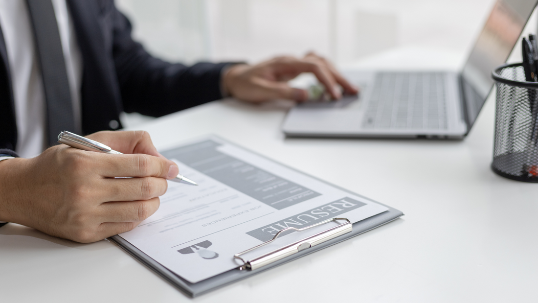 The Importance of Keeping Track of your Achievements for your Resume